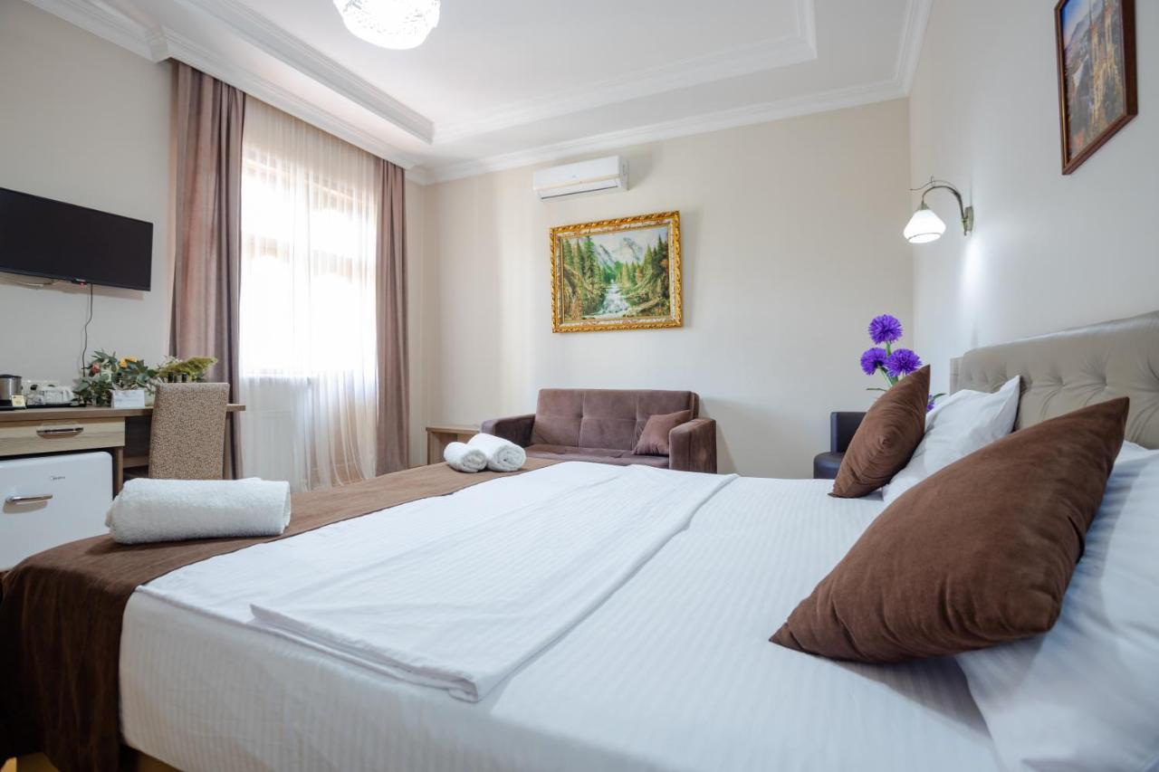 Daisi Sunset Hotel Μπατούμι Εξωτερικό φωτογραφία